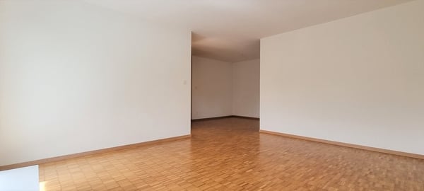 Helle 1.5-Zimmer-Wohnung mit Balkon in ruhigem Quartier in Adliswil 5