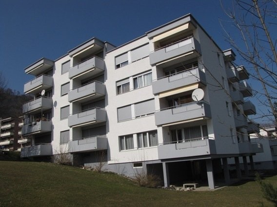 Helle 1.5-Zimmer-Wohnung mit Balkon in ruhigem Quartier in Adliswil 1