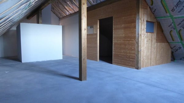 Grosse Maisonette-Wohnung mit 2 Balkonen 11