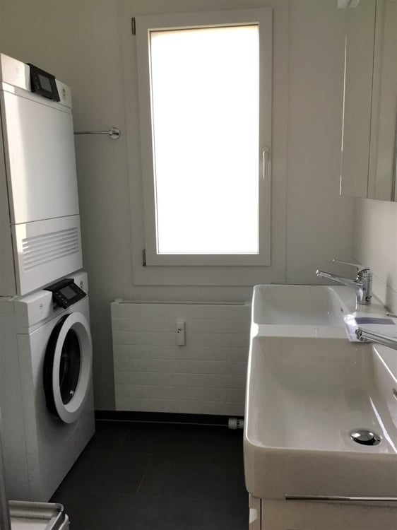 Grosse Maisonette-Wohnung mit 2 Balkonen 3