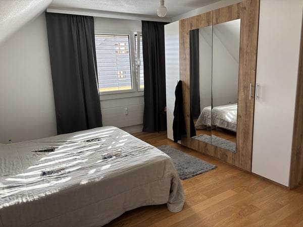 Grosse Maisonette-Wohnung mit 2 Balkonen 10
