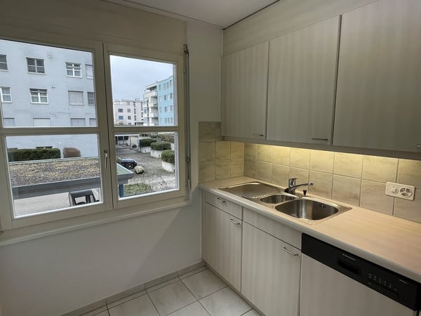 Helle und gepflegte 1.5-Zimmerwohnung mit 2 Nasszellen 2