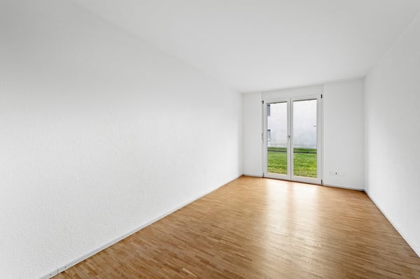 mit Geschirrspüler, 2 Badezimmer, gedecktem Balkon und vielem Mehr! 3