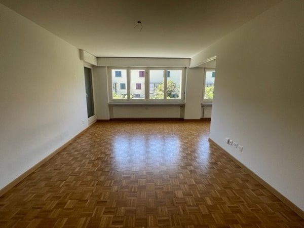Charmante Wohnung an attraktiver Lage in Zürich 5