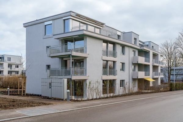 Moderne 2.5-Zimmer-Wohnung in Oberglatt zu vermieten 1