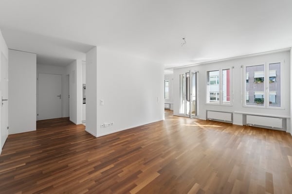 Mit Geschirrspüler, Balkon, Lift und vieles mehr 1