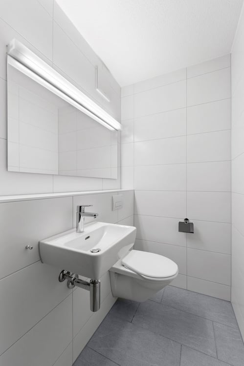 mit Lift, offener Küche, Geschirrspüler, Waschmaschine und Balkon 8