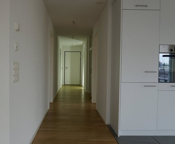 Moderne 3.5-Zimmer-Attikawohnung zu vermieten! 6