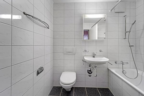 Moderne 3.5-Zimmerwohnung mit grossem Balkon 7