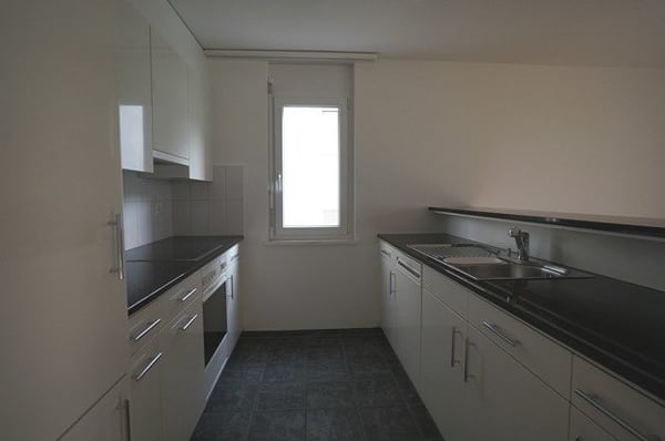 Moderne Wohnung mit Gartensitzplatz sucht Mieter! 4