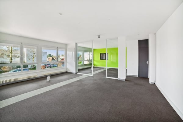 Surface commerciale en open-space quartier Chailly 2