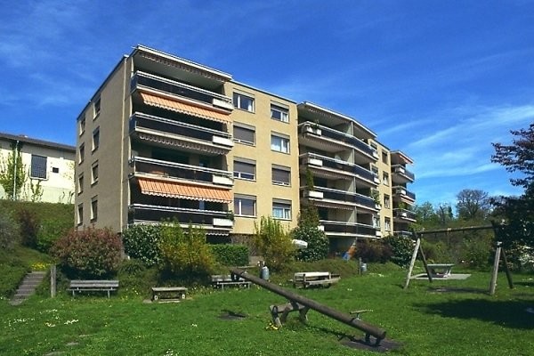 Place de parc intérieur - 1ER LOYER OFFERT 1