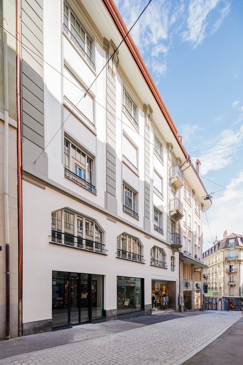 Centre de Lausanne dépôt de 2m2 1