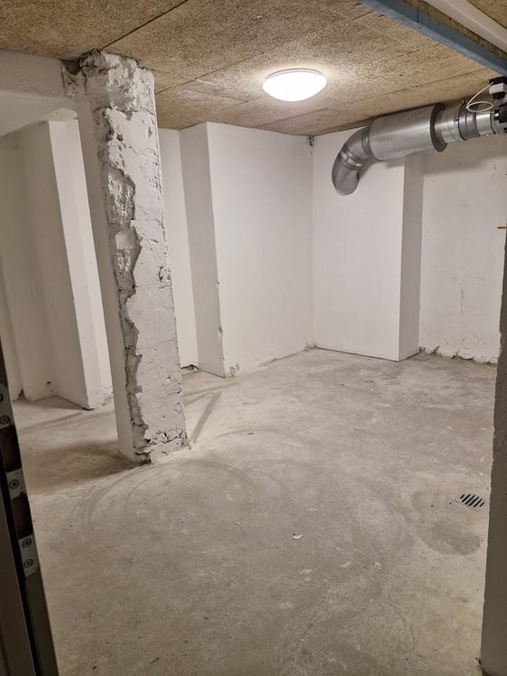 Centre de Lausanne dépôt de 2m2 2