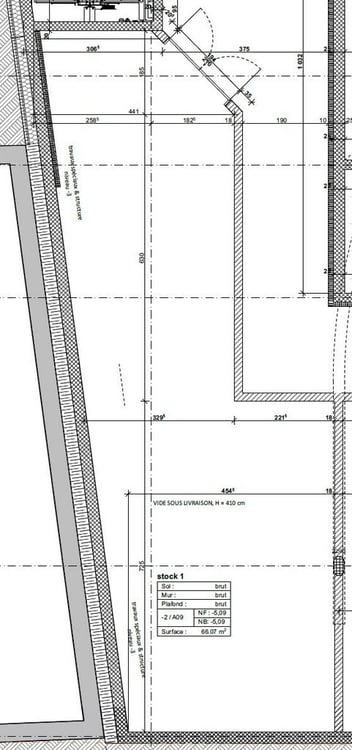 Local dépôt de 14m2 6