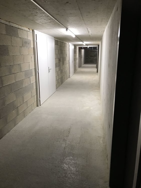 Local dépôt de 14m2 3