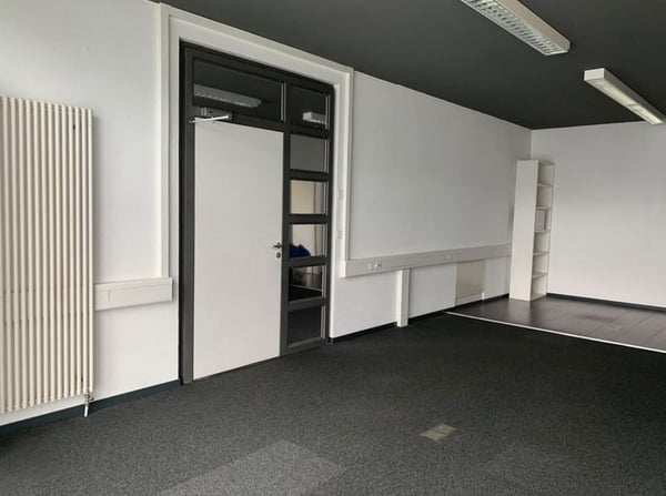 Surface commerciale proche du centre ville et de la gare 6