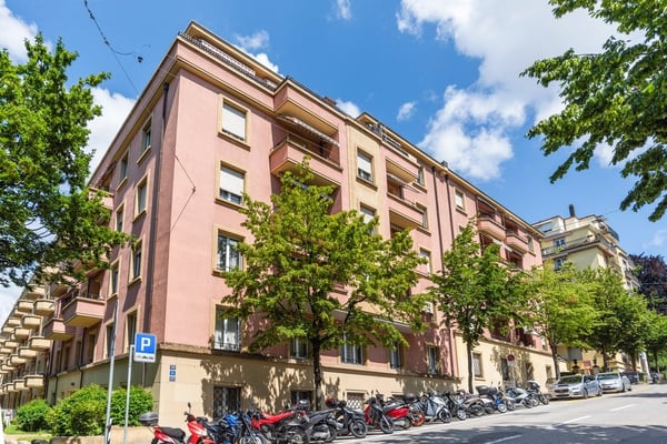 A proximité directe du parc de Mon-Repos 1