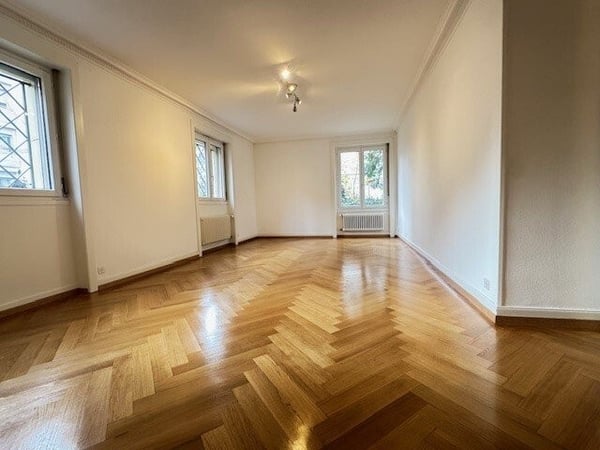 A proximité directe du parc de Mon-Repos 4