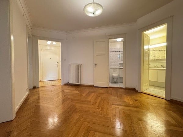 A proximité directe du parc de Mon-Repos 3