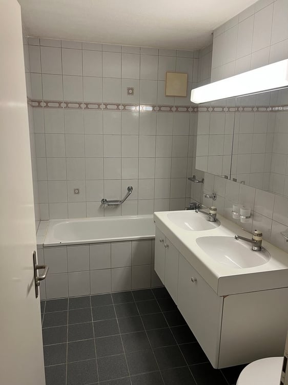 Appartement de 4,54 pcs au rez - PREMIER LOYER NET OFFERT 5