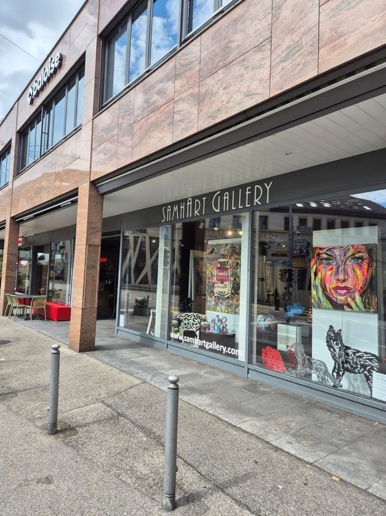 Arcade commerciale au coeur de Neuchâtel ! 1