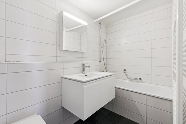 Spacieux appartement de 4 pièces avec vue exceptionnelle sur le lac 10