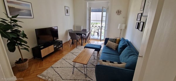 Joli appartement à proximité des commerces et des transports publics 1