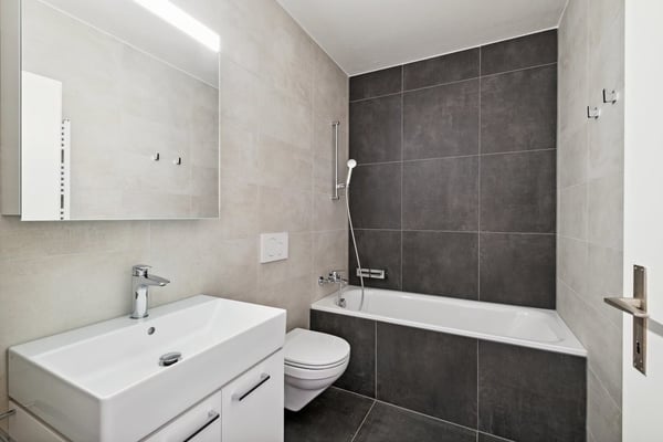 Grand 5.5 pièces lumineux avec terrasse et vue dégagée 7
