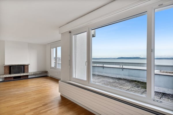 Grand 5.5 pièces lumineux avec terrasse et vue dégagée 6