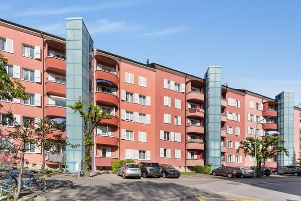 Charmant studio avec balcon dans un quartier calme 6