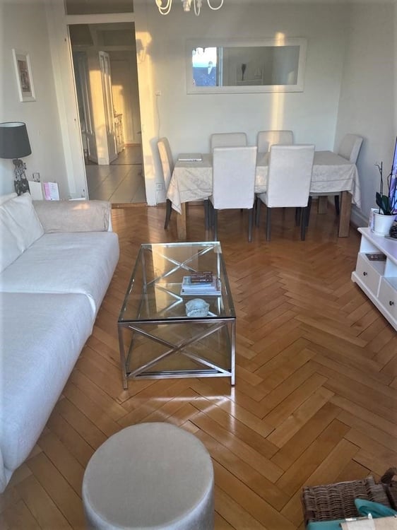 Joli appartement à proximité des commerces et des transports publics 3