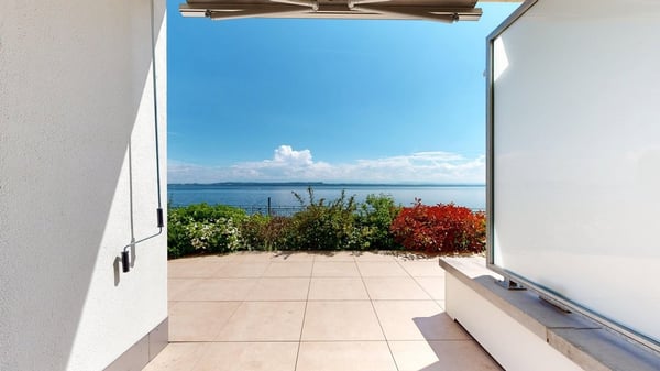 Appartement avec vue exceptionnelle sur le lac ! 10