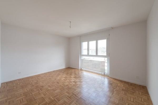 APPARTEMENT DE 3.5 PIECES PROCHE DE TOUTES COMMODITES 8