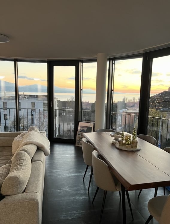 Superbe logement avec vue sur le lac ! 2