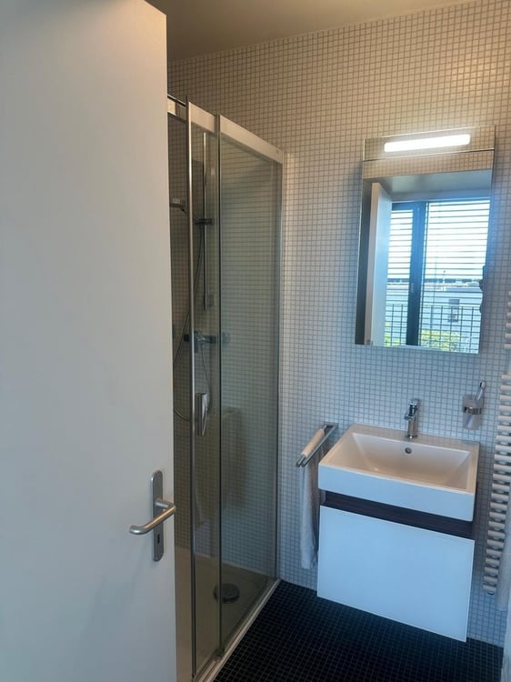 Superbe logement avec vue sur le lac ! 6