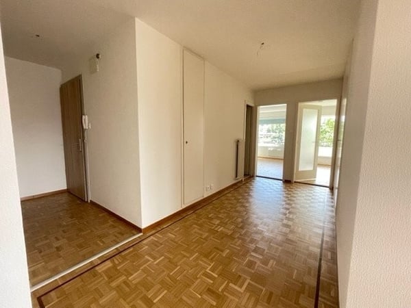 Bel appartement idéalement situé à Pully 2