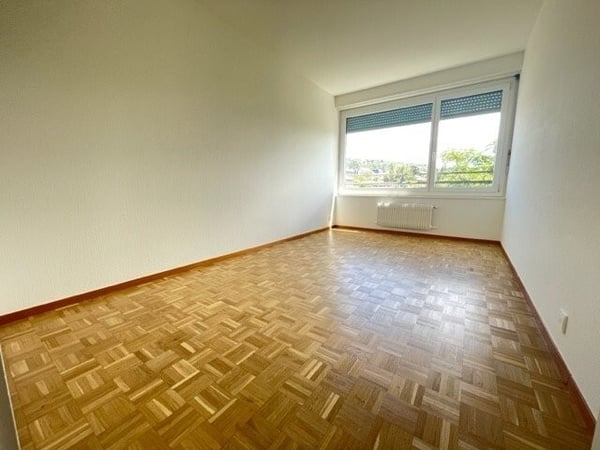 Bel appartement idéalement situé à Pully 9
