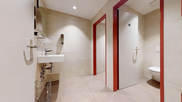 Grosszügige Büroräumlichkeiten an TOP-Lage 10