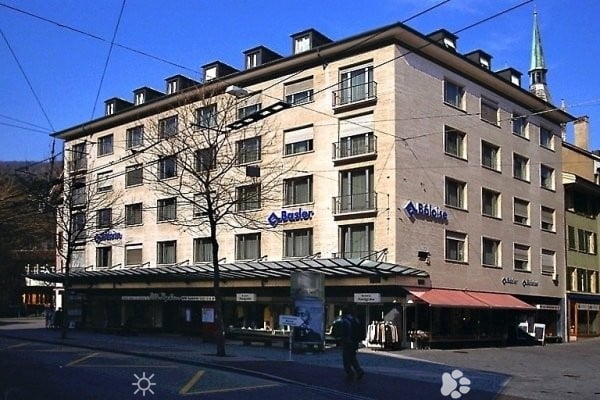 TOP-gelegene Büroräumlichkeiten! 1