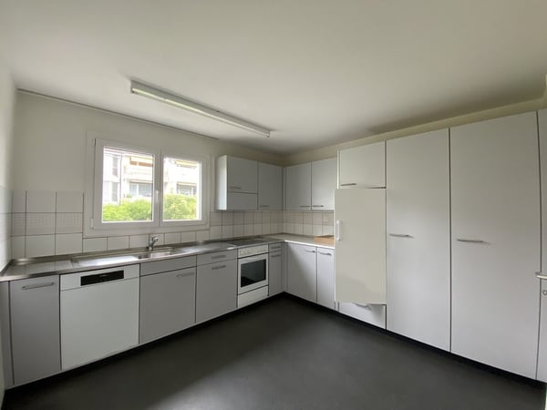 Maisonettewohnung in Brügg zu vermieten 4