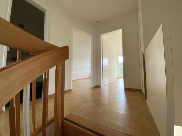Maisonettewohnung in Brügg zu vermieten 6