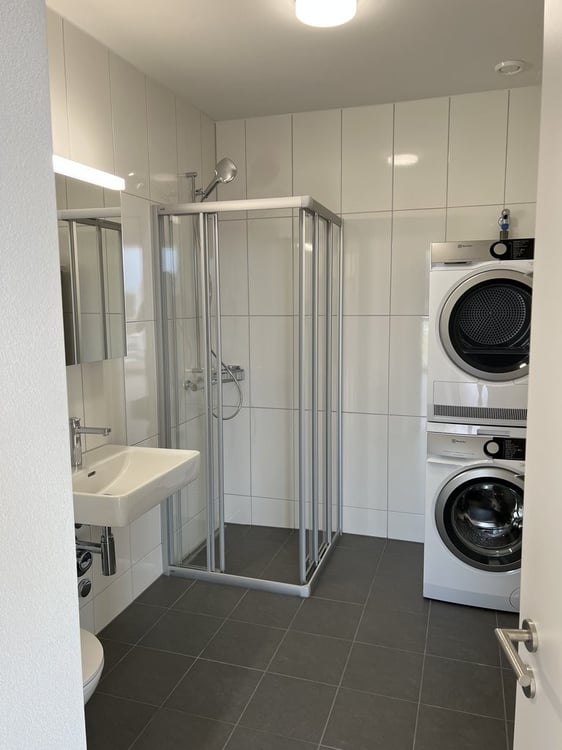 Modernes Wohnen mit Komfort: 1.5-Zimmerwohnung im 6.OG 3