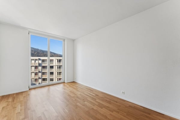 Modernes Wohnen mit Komfort: 4.5-Zimmerwohnung im 6.OG 5