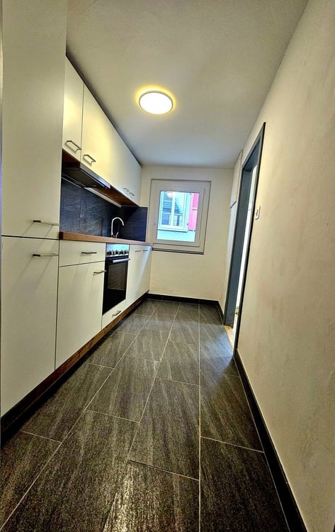 Charmant appartement 2.5 pièces rénové à Sierre 1