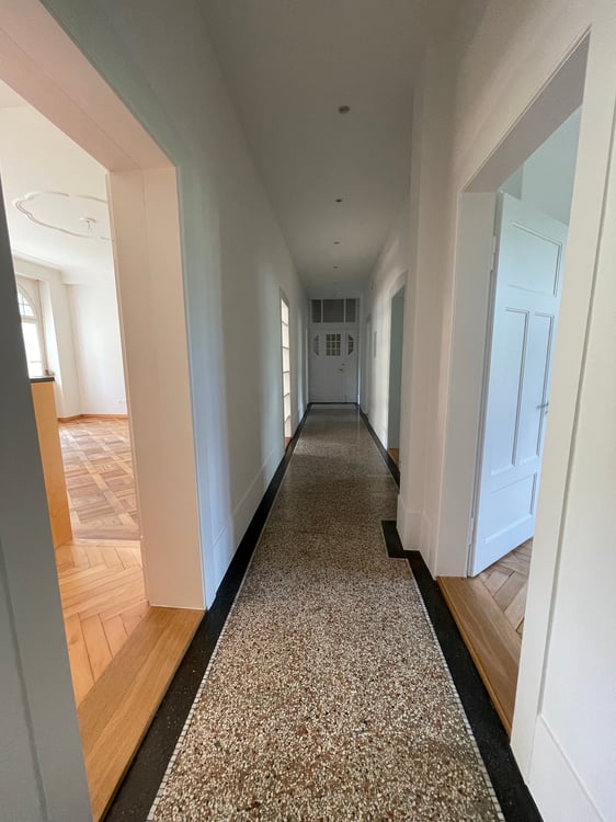 Stilvolle Altbauwohnung mit Gartenzugang 8