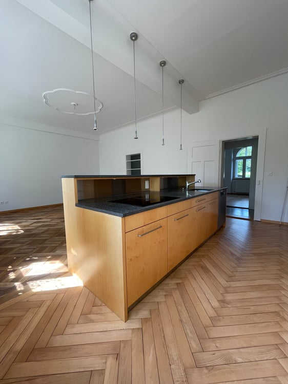 Stilvolle Altbauwohnung mit Gartenzugang 4