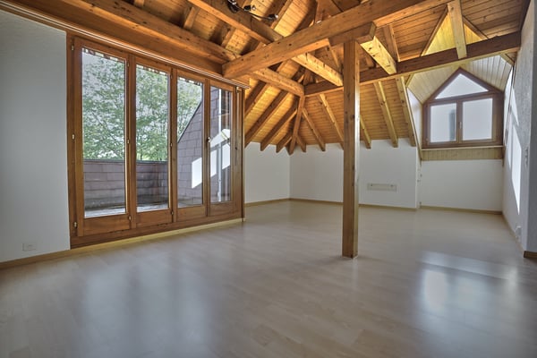 Dachwohnung mit gemütlichem Balkon an zentraler Lage 3
