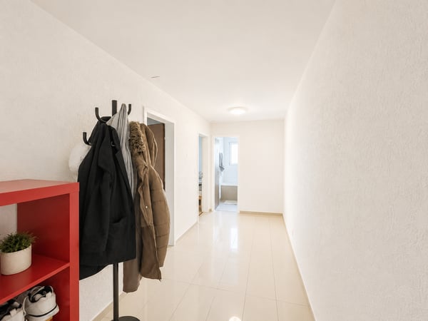 Charmante 4.5-Zimmer-Wohnung mit Weitsicht in Wauwil 2