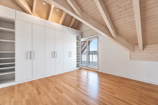 Charmante 5.5-Zimmer Maisonette-Wohnung mit Panoramablick 9